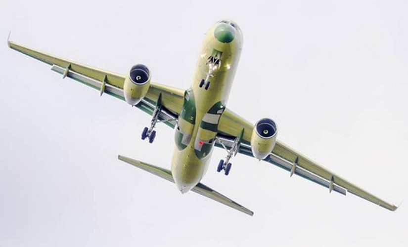 Các chiến đấu cơ Nga cũng sẵn sàng thả mồi bẫy và dùng chính thân mình đỡ đạn cho máy bay chở Tổng thống.