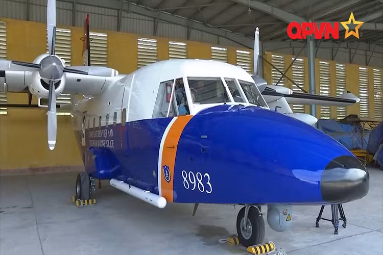 Khả năng chuyên chở của NC-212i là 26 lính hoặc 2.700 kg hàng hóa, tầm bay đạt 1.811 km và trần bay là 7.925 m. Nguồn ảnh: QPVN.