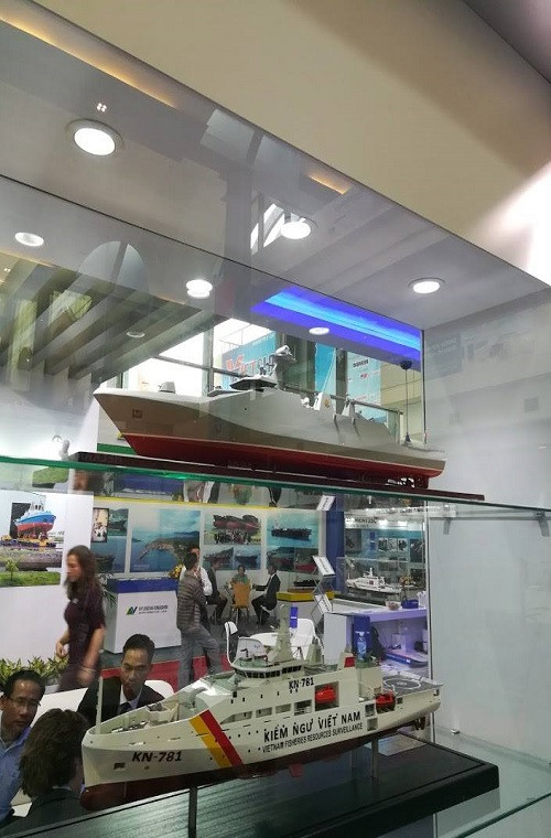 Cấu hình tàu tuần tra DN 2000 đóng cho lực lượng Kiểm ngư và Cảnh sát biển có một thay đổi nhỏ ở phần mũi. Nguồn ảnh: Chí Linh.