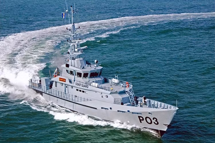 Thêm một chi tiết nữa cũng nên đề cập thêm, đó là trước khi thực hiện hợp đồng đóng mới tàu tuần tra Spa 4207 cho Bộ đội Biên phòng thì Tổng Công ty Sông Thu đã triển khai thương vụ thi công lớp tàu này cho Hải quân Venezuela. Nguồn ảnh: Damen.