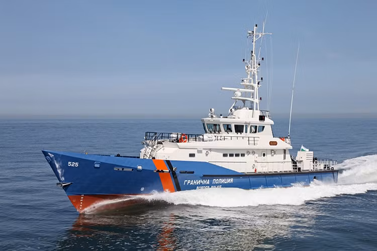 Những kinh nghiệm thu được trong quá trình đóng tàu Spa 4207 cho đối tác nước ngoài giúp các cán bộ, kỹ sư của Sông Thu thu được những kinh nghiệm cần thiết để khi đóng cho Bộ đội Biên Phòng Việt Nam sẽ khắc phục được những hạn chế, thiếu sót có thể phát sinh do bỡ ngỡ khi phải làm việc với một lớp tàu tiên tiến và còn tương đối lạ lẫm. Nguồn ảnh: Damen.