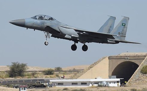 Chiến đấu cơ F-15 của liên quân Arab. Ảnh: AFP