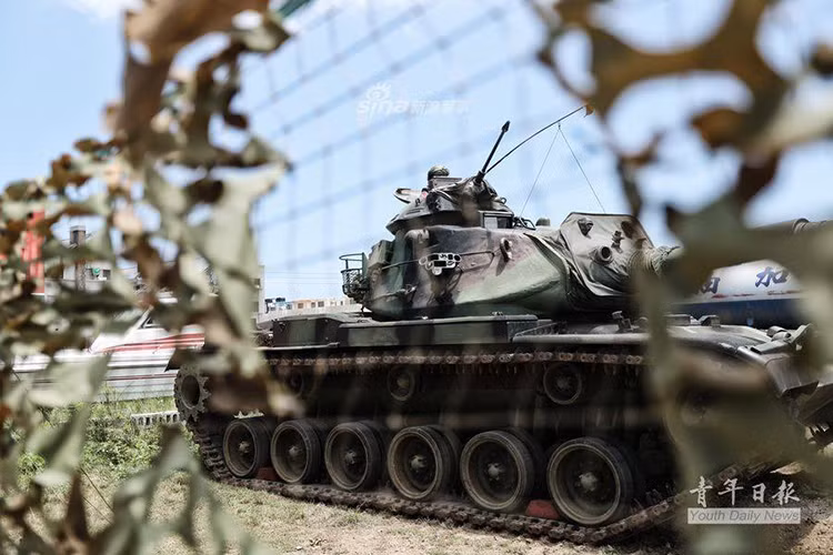 Dự án này mặc dù khá cấp thiết nhưng có lẽ cũng chưa thực sự quan trọng bằng việc hiện đại hóa lực lượng không quân hay tên lửa để chống lại cuộc tập kích của Bắc Kinh do xe tăng Type 99 và Type 96 chỉ nằm trong khối tiến công thứ hai. Nguồn ảnh: Sina.