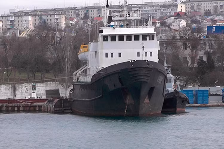 Hình ảnh tàu cứu kéo Kremenets nhìn từ phía trước. Nguồn ảnh: tvzvezda.ru.