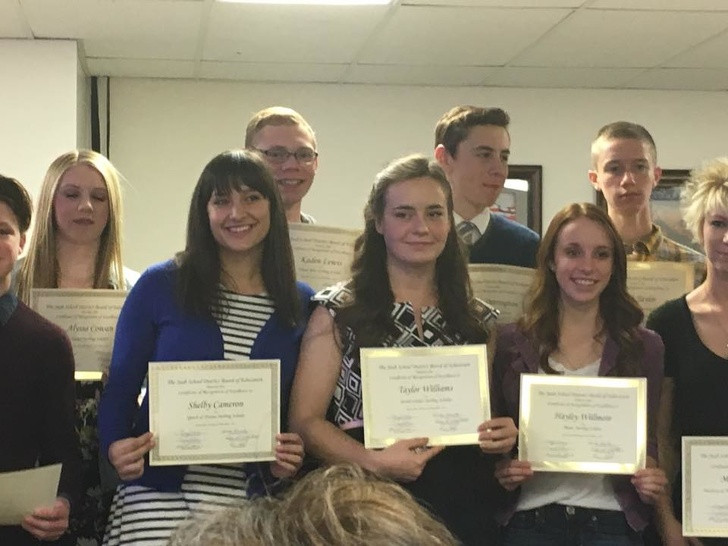 Cả gia đình đều vui mừng mỗi khi có thành viên trong gia đình đạt thành tích.