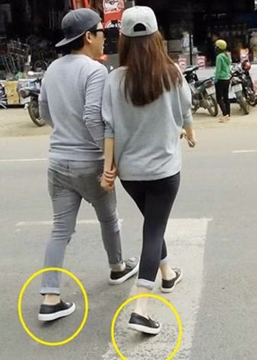 Trường Giang và Nhã Phương đi giày đôi ở đời thường lẫn tại các sự kiện. Ảnh: Yeah1