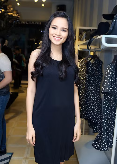 Sau sóng gió chia tay người chồng đầu tiên, Diễm Hương tìm được bến đỗ bình yên bên Quang Huy và có một cậu con trai. Ảnh: Vietnamnet