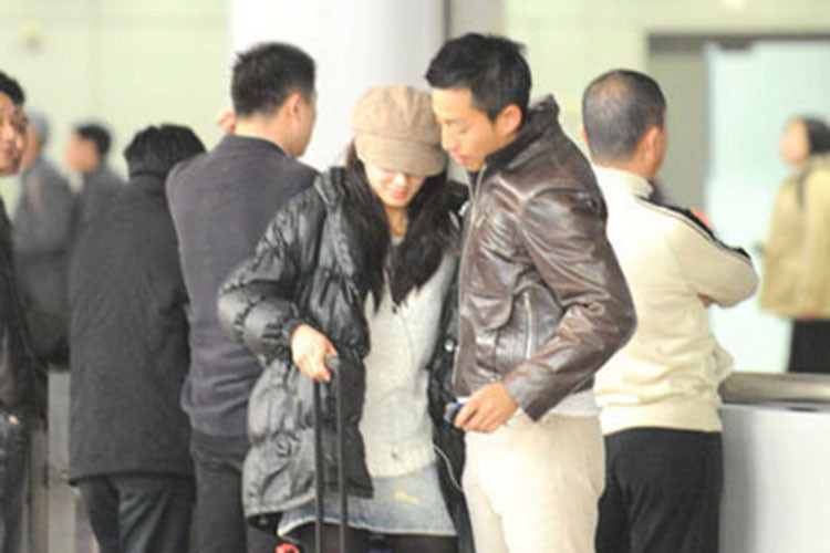 Năm 2009, hai người quen nhau qua bạn bè mai mối và nhanh chóng dọn về sống chung. Ảnh: Sina