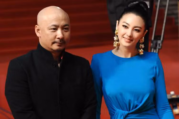 Cuộc hôn nhân trước đó của bản sao Song Hye Kyo cũng đầy ồn ào. Ảnh: Sina