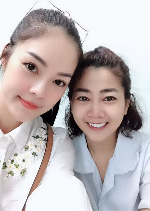 Mai Phương hiện bị ung thư phổi giai đoạn 2. Theo lời Ốc Thanh Vân, Mai Phương đang dùng thuốc điều trị thay cho hóa trị.