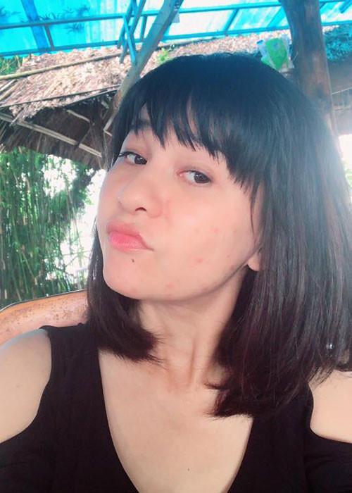 Sau thông tin tình trẻ công khai yêu bạn diễn, Cát Phượng hiện khóa bình luận trên trang cá nhân.