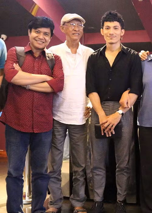 Nam nghệ sĩ luôn giữ được vẻ lạc quan, mạnh mẽ dù đang mắc bệnh hiểm nghèo.