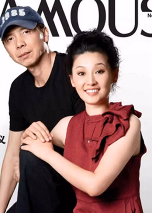 Từng có tin đồn Phùng Tiểu Cương ly hôn Từ Phàm. Trước nghi vấn hôn nhân tan vỡ, cả hai giữ im lặng. Ảnh: Sohu