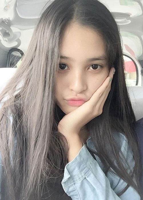 Càng lớn, Hoa hậu Việt Nam Trần Tiểu Vy càng xinh đẹp. Trong ảnh là người đẹp năm 16 tuổi. Ảnh: FBNV