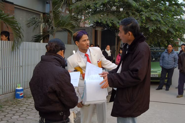 Đạo diễn Phạm Đông Hồng cũng được xem là người đứng sau thành công của nhiều nghệ sĩ tham gia đóng hài Tết của ông như Xuân Bắc, Tự Long, Vân Dung, Quang Thắng, Kim Oanh...Ảnh: FBNV