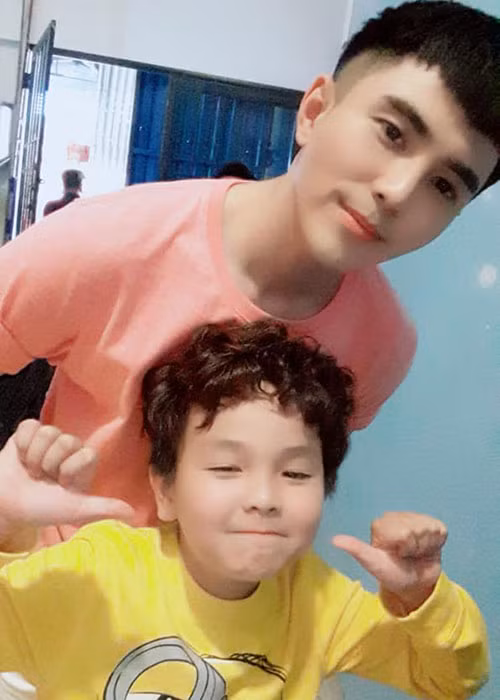 Đến nay, cậu nhóc 9 tuổi này đã có gia tài phim ảnh mà nhiều bạn nhỏ mơ ước.