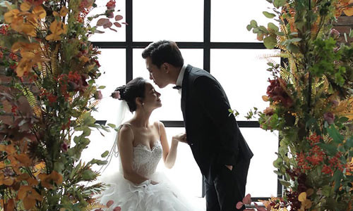 Thong tin dat gia ve dam cuoi Nha Phuong - Truong Giang