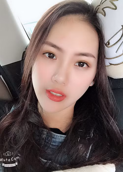 Quỳnh Hoa không chỉ đoạt giải Vàng mà còn giành giải phụ Siêu mẫu có gương mặt đẹp nhất tại Siêu mẫu Việt Nam 2018.