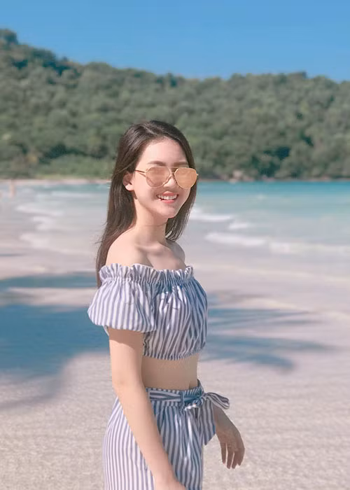 Nhan sắc đời thường của giải Vàng Siêu mẫu Việt Nam 2018 nhận được khá nhiều lời khen ngợi.