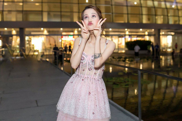 Không những vậy, những biểu cảm khó đỡ của An Nguy cũng khiến người hâm mộ bật cười.