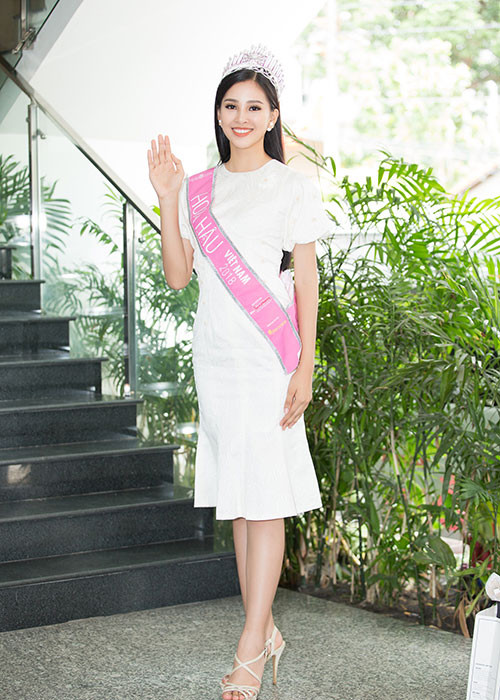 Sau đêm chung kết Hoa hậu Việt Nam 2018, Hoa hậu Trần Tiểu Vy và hai á hậu Bùi Phương Nga, Nguyễn Thị Thúy An trở thành những cái tên hot được nhiều công chúng quan tâm.