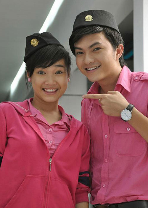 Nam Cuong khoe thiep moi dam cuoi Nha Phuong - Truong Giang-Hinh-2