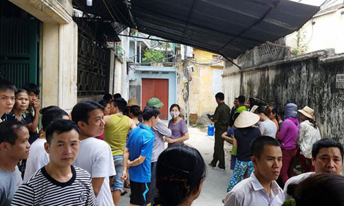 Thieu phu sat hai con 35 ngay tuoi duoc tu do sau dieu tri tam than