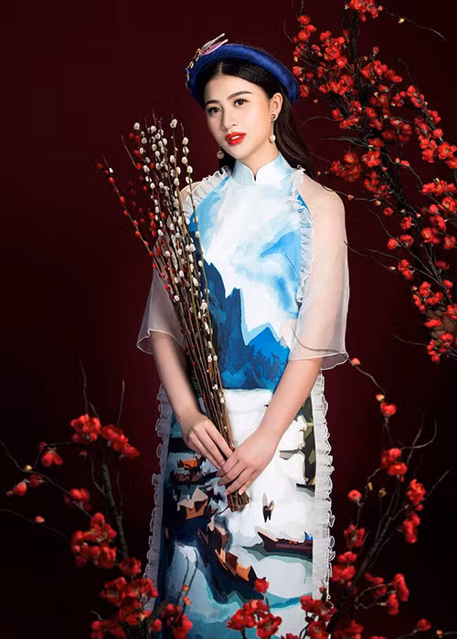 Thái Mỹ Linh từng chia sẻ trên VTC, sau khi đoạt danh hiệu á hậu, cô từng bị một số đại gia gạ gẫm một cách suồng sã.