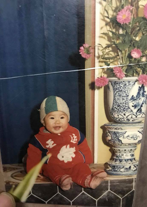 Nữ diễn viên phim "Quỳnh búp bê" - Thanh Hương cũng tiết lộ bức ảnh khi mới vài tháng tuổi vô cùng đáng yêu của mình.