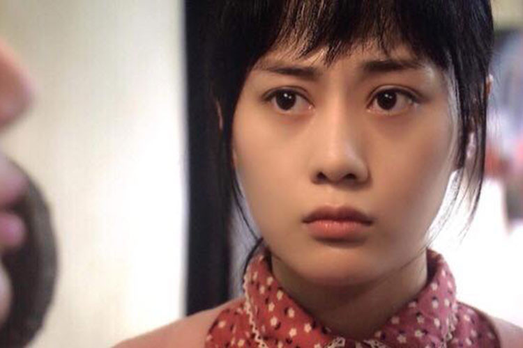 Phương Oanh hiện gây chú ý với vai nữ chính trong bộ phim "Quỳnh búp bê".