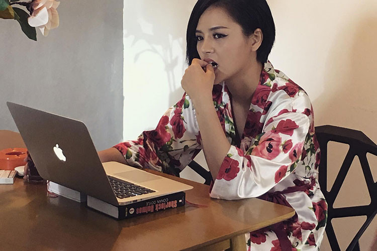 Diễn quá đạt, Thu Quỳnh bị ghét lây ngoài đời.