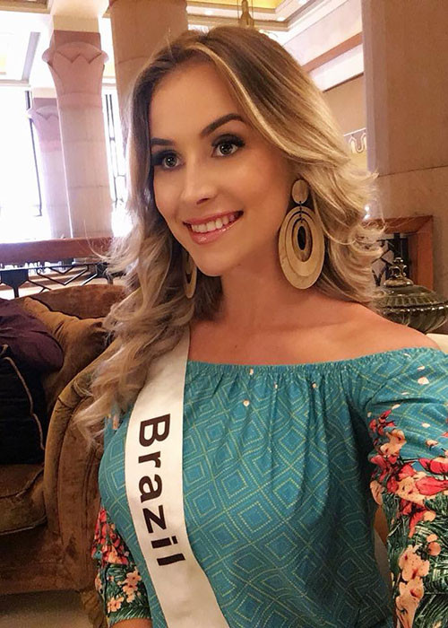 Tháng 4/2018, Daiane Savi đại diện Brazil tham gia cuộc thi Miss Eco International 2018.