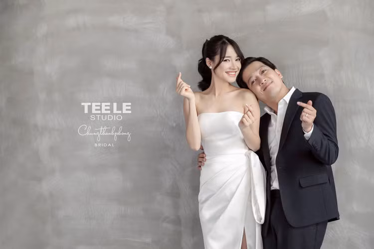 Sau 3 năm hẹn hò, Trường Giang và Nhã Phương quyết định về chung một nhà.