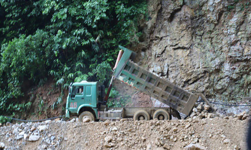 La ky Thai Nguyen: Lam duong, xay chua chong len dat rung-Hinh-6