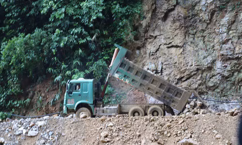 La ky Thai Nguyen: Lam duong, xay chua chong len dat rung-Hinh-6