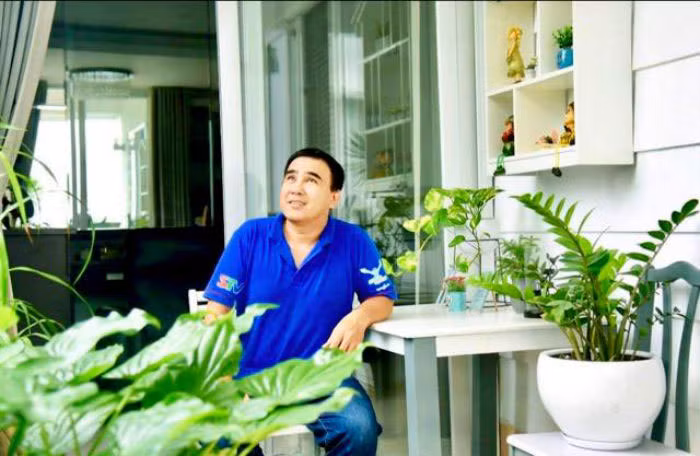 Doanh nhân Dạ Thảo nói vui, chị hoàn thành việc sửa sang ngôi biệt thự, chồng chị giờ chỉ cần thoải mái tận hưởng sự thay đổi.