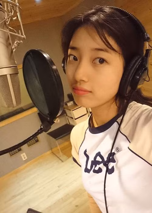 Lee Min Ho vốn mê mẩn nhan sắc của Suzy nên từng xin số cô thông qua một người bạn khác. Ảnh: Instagram