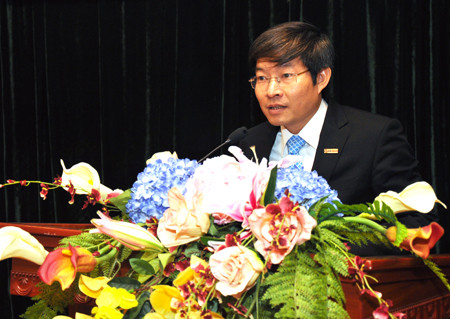 Phó Tổng giám đốc EVN HANOI Nguyễn Danh Duyên phát biểu tại Hội nghị