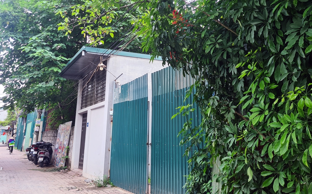 Một công trình cấp 4 khác nằm sâu trong ngõ 232 Trần Điền “mọc” lên còn khá mới.