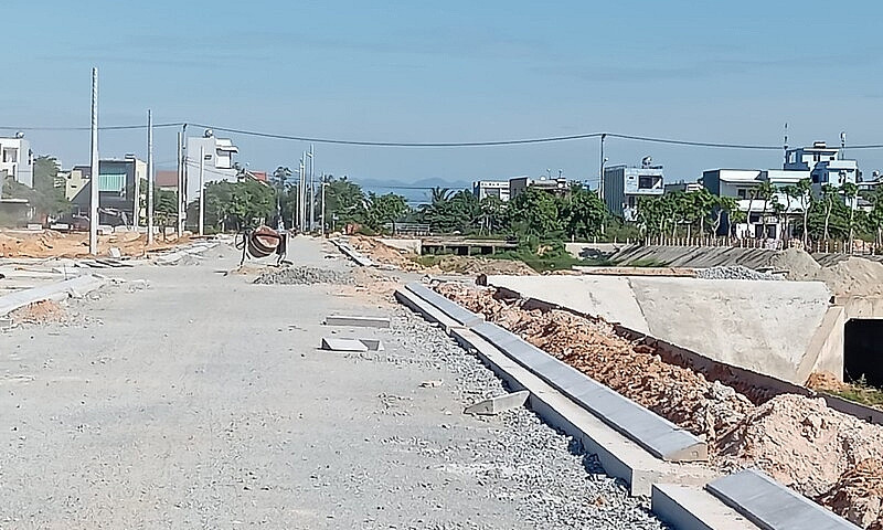 Ho so Cty Xay dung Thuong mai Ha tang Quang Nam bi cam thau-Hinh-2