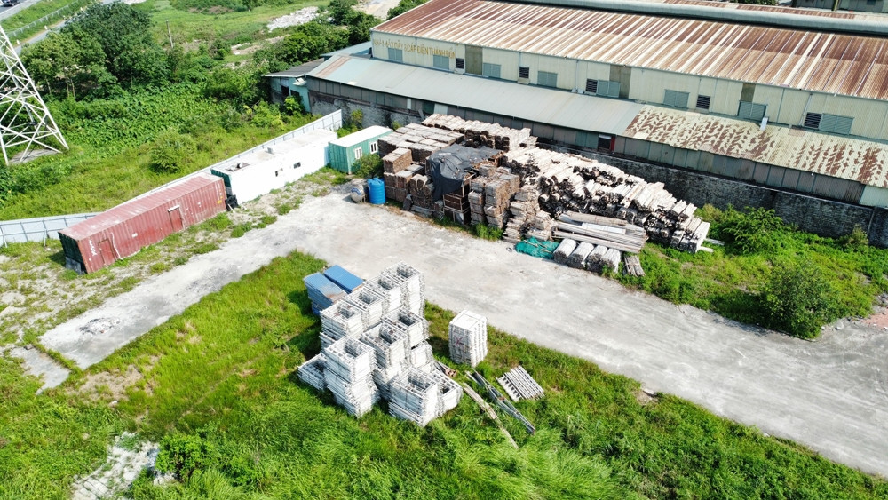 Quy mô của bệnh viện lên tới 500 giường bệnh (giai đoạn I là 200 giường bệnh) được thiết kế theo tiêu chuẩn quốc tế. Tổng mức đầu tư dự kiến giai đoạn I lên đến 350 tỷ đồng. (Ảnh: Báo Xây dựng).