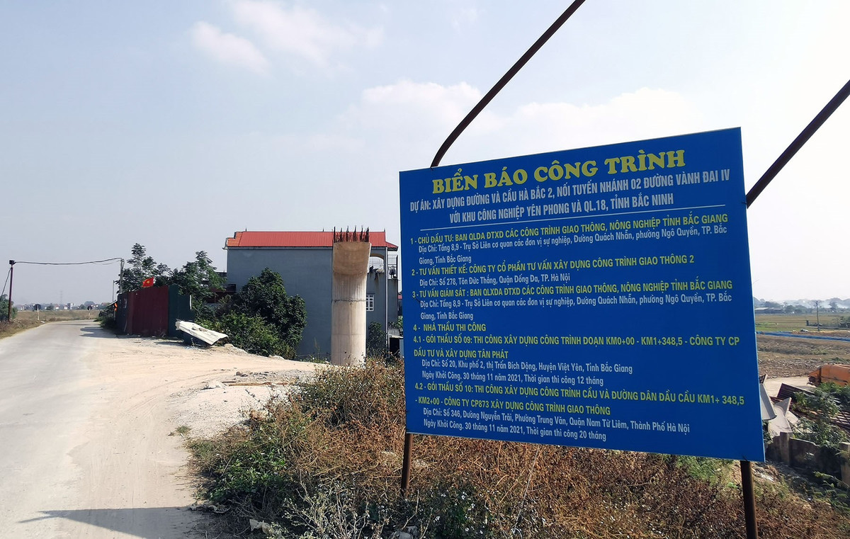 Cầu Hà Bắc 2 có đường kết nối với Vành đai 4 Hà Nội đoạn qua tỉnh Bắc Giang. Khi hoàn thành cầu sẽ kết nối giữa tỉnh Bắc Giang với Bắc Ninh qua sông Cầu, góp phần kết nối thông thương thúc đẩy phát triển kinh tế, xã hội. (Ảnh: dongvonkinhdoanh).