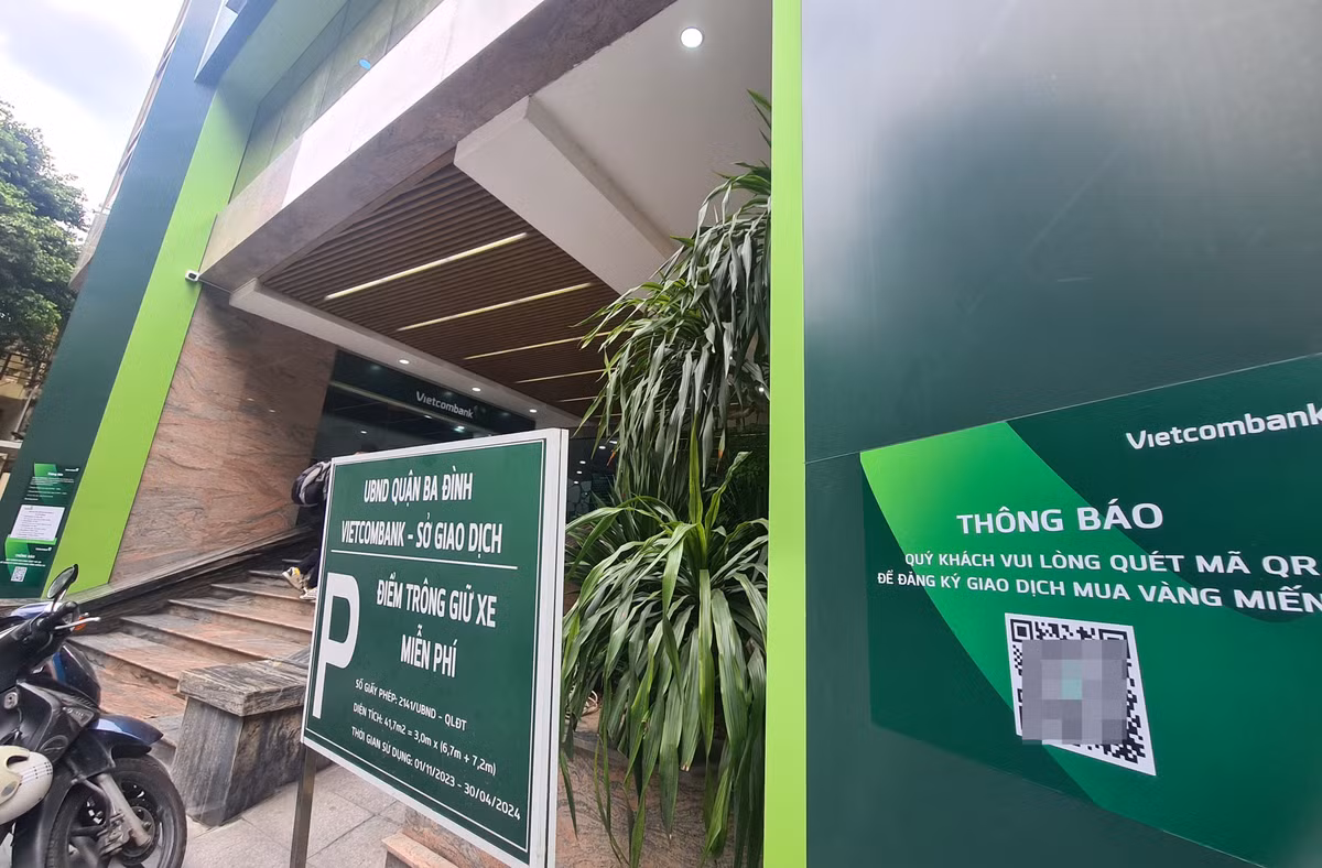 Để thực hiện đăng ký mua vàng miếng SJC trực tuyến, khách hàng có thể truy cập website chính thức của Vietcombank, lựa chọn “Đăng ký trực tuyến” và làm theo hướng dẫn tại màn hình.