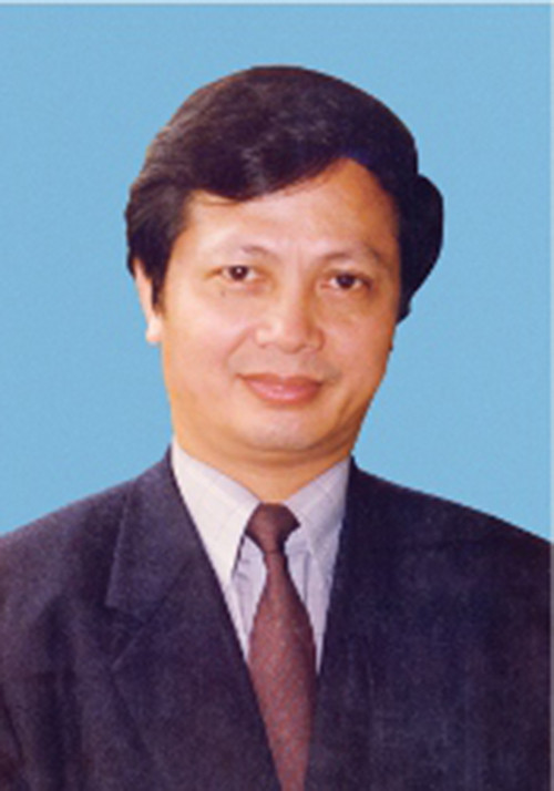 Đồng chí Hà Quang Dự - Bí thư thứ nhất nhiệm kỳ V (1987 - 1992) sinh ngày 25/10/1945, quê quán: Xã Tân An, huyện Chiêm Hóa, tỉnh Tuyên Quang. Chức vụ: Nguyên Ủy viên T.Ư Đảng (khóa VII, VIII); nguyên Ủy viên Hội đồng Nhà nước khóa VIII; nguyên Ủy viên Đoàn Chủ tịch Ủy ban TƯ MTTQ Việt Nam (1987-1992); Đại biểu Quốc hội khóa VI, VIII, IX, X. Đồng chí được tặng Huy chương Vì thế hệ trẻ; Huy chương Vì sự nghiệp đoàn kết dân tộc; Huy chương kháng chiến hạng Hai; Huân chương Độc lập hạng Nhì.