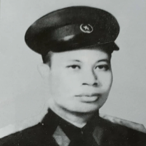 Đồng chí Đặng Quốc Bảo - Bí thư thứ nhất nhiệm kỳ IV (1978-1982) sinh ngày 1/5/1927, quê quán: Xã Xuân Hồng, huyện Xuân Trường, tỉnh Nam Định. Chức vụ: Thiếu tướng, nguyên Ủy viên T.Ư Đảng khóa IV, nguyên Trưởng Ban Khoa giáo T.Ư Đảng. Học hàm: Phó Giáo sư. Đồng chí được tặng Huân chương Độc lập hạng Nhất, Huân chương Quân công (hạng Nhất, Nhì, Ba), Huân chương Kháng chiến hạng Nhất và nhiều huân chương khác. 