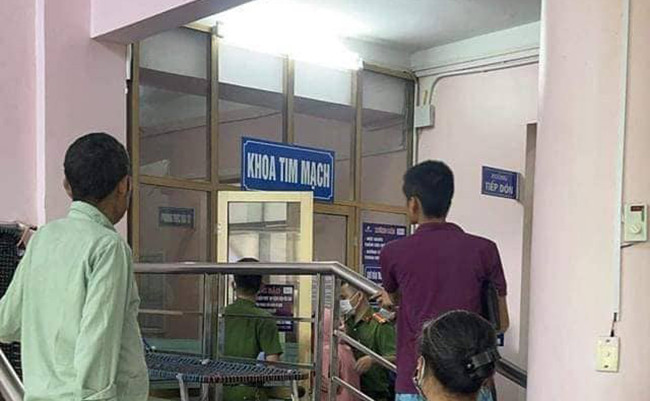 Ha Nam: Vao benh vien tham me vo roi dung sung tu ban tu vong
