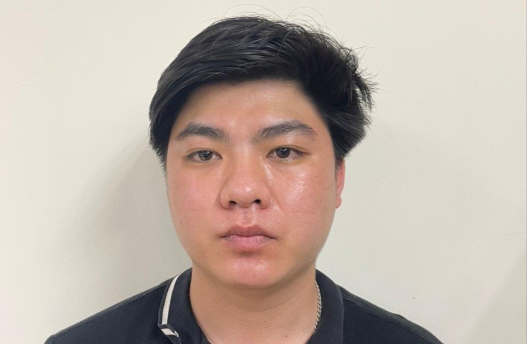 Mo hoi thao lay thong tin cua khach, chiem doat gan 2 ty dong