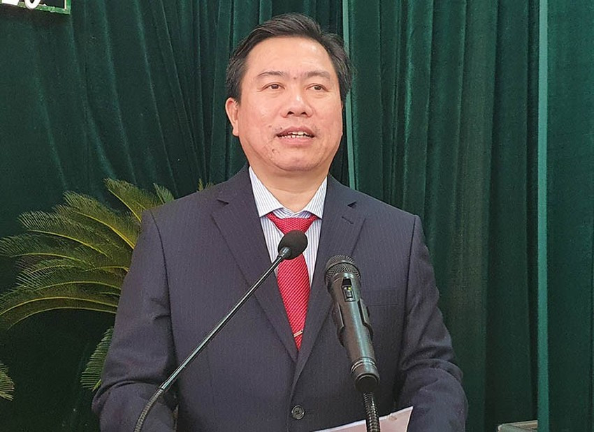 Ông Trần Hữu Thế - Phó Bí thư Tỉnh ủy, Chủ tịch UBND tỉnh Phú Yên: Kỷ luật cảnh cáo.