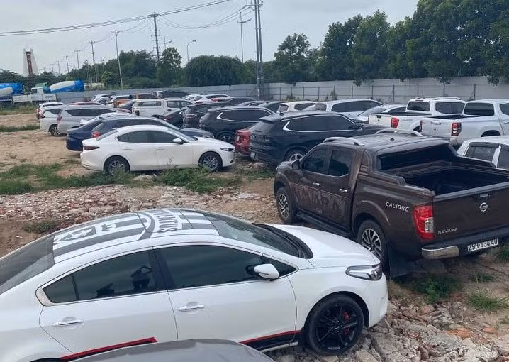 Can canh gan 100 xe o to lien quan duong day trom cap, tieu thu xe gian