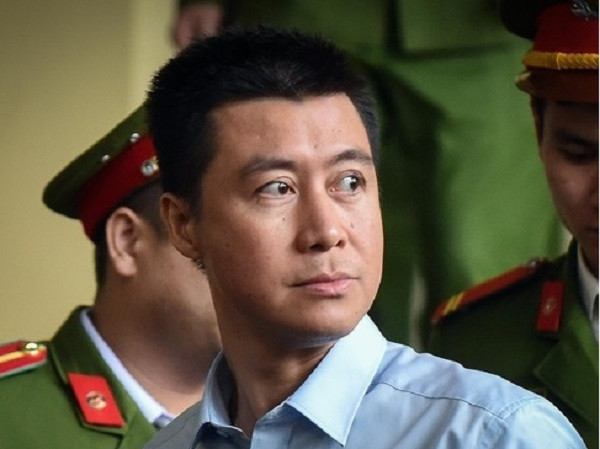 Dac xa Phan Sao Nam sai doi tuong: Trach nhiem TAND Quang Ninh?